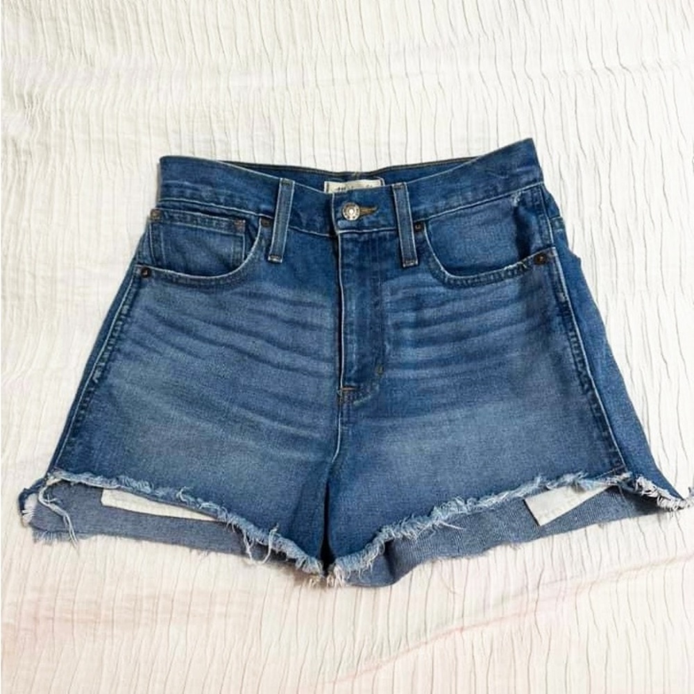 Madewell denim shorts. Size 25. Like new!
